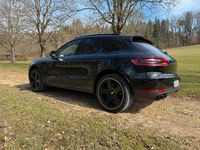 Gebraucht Porsche Macan 252 PS (185 kW) 2018 Schwarz SUV