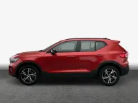 Gebraucht Volvo XC40 Plus 197 PS (144 kW) 2023 Fusion red metallic SUV