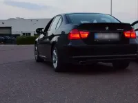 Gebraucht BMW 320 170 PS (125 kW) 2009 Schwarz Limousine
