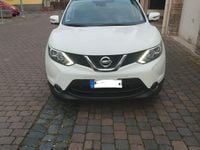 Gebraucht Nissan Qashqai 131 PS (96 kW) 2016 Weiß SUV
