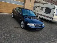 Używany Audi A4 Performance 150 KM (110 kW) 1995 Niebieski Sedan/Limuzyna