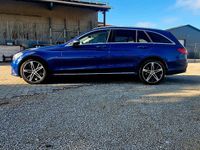 Gebraucht Mercedes C300e 306 PS (225 kW) 2020 Blau Kombi