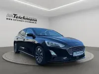 Używany Ford Focus Cool & Connect 125 KM (91 kW) 2018 Czarny Sedan/Limuzyna