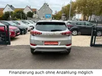 Usata Hyundai Tucson Advantage 177 CV (130 kW) 2016 Argento SUV