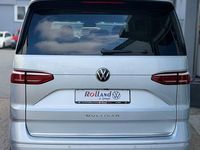 Second-hand VW Multivan Style 150 CP (110 kW) 2024 Argintiu Monovolum