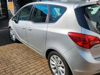 Gebraucht Opel Meriva 120 PS (88 kW) 2015 Silber Van / Kleinbus