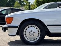 Gebraucht Mercedes 560 231 PS (169 kW) 1986 Weiß Cabrio