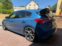 Gebraucht Ford Focus ST 280 PS (205 kW) 2019 Blau Limousine