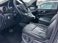 Gebraucht Mercedes V300 237 PS (174 kW) 2021 Graphitgrau Van / Kleinbus
