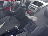 Gebraucht Toyota Aygo Cool 68 PS (50 kW) 2009 Rot Kleinwagen