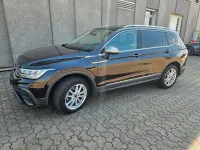 Gebraucht VW Tiguan Allspace Life 150 PS (110 kW) 2024 Schwarz SUV