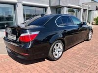 Gebraucht BMW 523 Advantage 177 PS (130 kW) 2006 Black sapphire metallic (metallic) Limousine