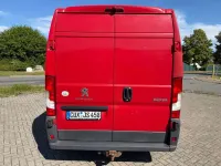 Gebraucht Peugeot Boxer 131 PS (96 kW) 2016 Rot Van