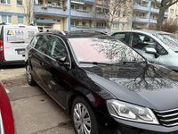Gebraucht VW Passat Highline 160 PS (117 kW) 2013 Schwarz Kombi