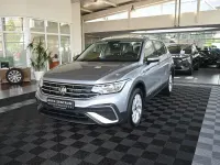 Gebraucht VW Tiguan Allspace Life 190 PS (139 kW) 2023 Silber SUV