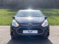 Second-hand Ford B-MAX SYNC Edition 101 CP (74 kW) 2014 Negru Monovolum