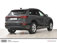 Gebraucht Audi Q6 e-tron Sport 185 kW (252 PS) 2026 Grau SUV