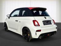 Gebraucht Abarth 695 179 PS (131 kW) 2024 Weiß Kleinwagen