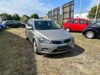 Gebraucht Kia Ceed Spirit 125 PS (91 kW) 2011 Beige Kleinwagen