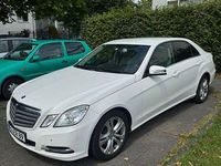 Gebraucht Mercedes E200 136 PS (100 kW) 2012 Weiß Limousine