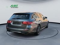Gebraucht Mercedes E220 AMG line 194 PS (142 kW) 2017 Grau Kombi