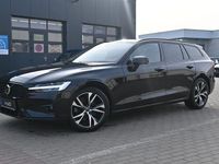 Gebraucht Volvo V60 Plus 197 PS (144 kW) 2025 Schwarz Kombi