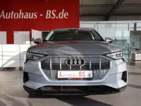 Gebraucht Audi e-tron 300 kW (408 PS) 2023 Silber SUV