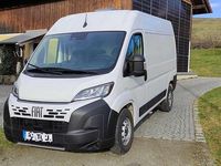 Gebraucht Fiat Ducato 140 PS (102 kW) 2025 Weiß Van