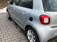 Gebraucht Smart ForFour Passion 52 PS (38 kW) 2018 Silber Kleinwagen