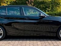 Gebraucht BMW 116 Advantage 109 PS (80 kW) 2016 Schwarz Kleinwagen