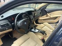 Gebraucht BMW 525 197 PS (144 kW) 2008 Blau Limousine