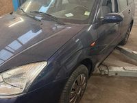 Gebraucht Ford Focus 101 PS (74 kW) 2000 Blau Kombi
