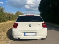 Gebraucht BMW 118 170 PS (125 kW) 2011 Weiß Kleinwagen