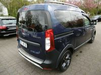 gebraucht Dacia Dokker 1.2 Stepway Celebration Nav Allwetter PDC