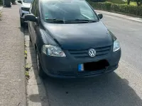 Gebraucht VW Fox 54 PS (39 kW) 2006 Schwarz Kleinwagen