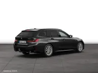 Gebraucht BMW 330 Comfort Edition 286 PS (210 kW) 2025 Kombi