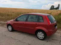 Gebraucht Ford Fiesta 80 PS (58 kW) 2008 Rot Kleinwagen