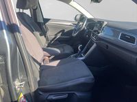 Second-hand VW T-Roc Style 110 CP (80 kW) 2023 Gri SUV