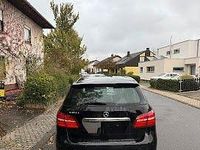 Gebraucht Mercedes B180 109 PS (80 kW) 2016 Schwarz Van / Kleinbus