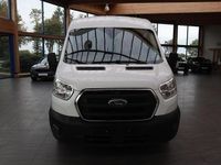 Gebraucht Ford Transit Trend 131 PS (96 kW) 2020 Weiß Limousine