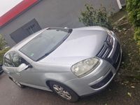 Gebraucht VW Jetta 115 PS (84 kW) 2006 Silber Limousine