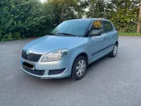 Gebraucht Skoda Fabia Comfort 60 PS (44 kW) 2010 Silber Kleinwagen