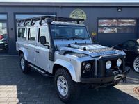 Gebraucht Land Rover Defender 122 PS (89 kW) 2015 Indus silver Kombi