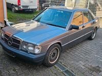Gebraucht Mercedes 190 160 PS (117 kW) 1990 Silber Limousine
