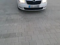 Gebraucht Skoda Superb 140 PS (102 kW) 2011 Weiß Kombi
