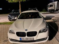 Gebraucht BMW 525 218 PS (160 kW) 2013 Weiß Limousine