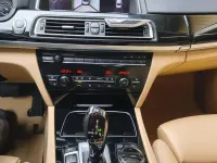 Gebraucht BMW 740 313 PS (230 kW) 2014 Blau Limousine