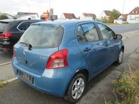 Gebraucht Toyota Yaris 69 PS (50 kW) 2008 Blau Kleinwagen