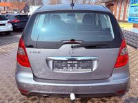 Gebraucht Mercedes A180 116 PS (85 kW) 2009 Grau Limousine