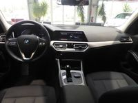 gebraucht BMW 320 d Touring xDrive Advantage LED 8-fach Navi